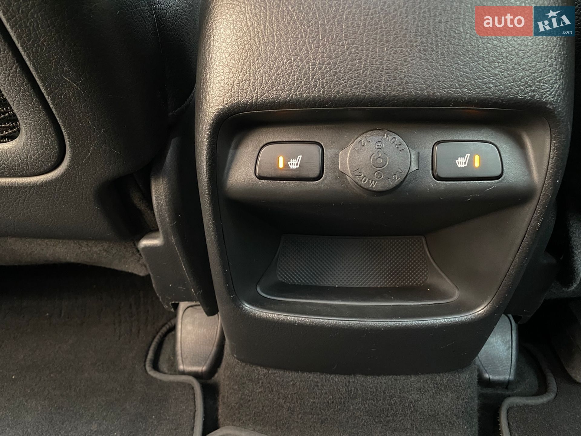 Kia Sorento 2012 VIN KNAKU814DD5361093 фото оголошення 41 з 92