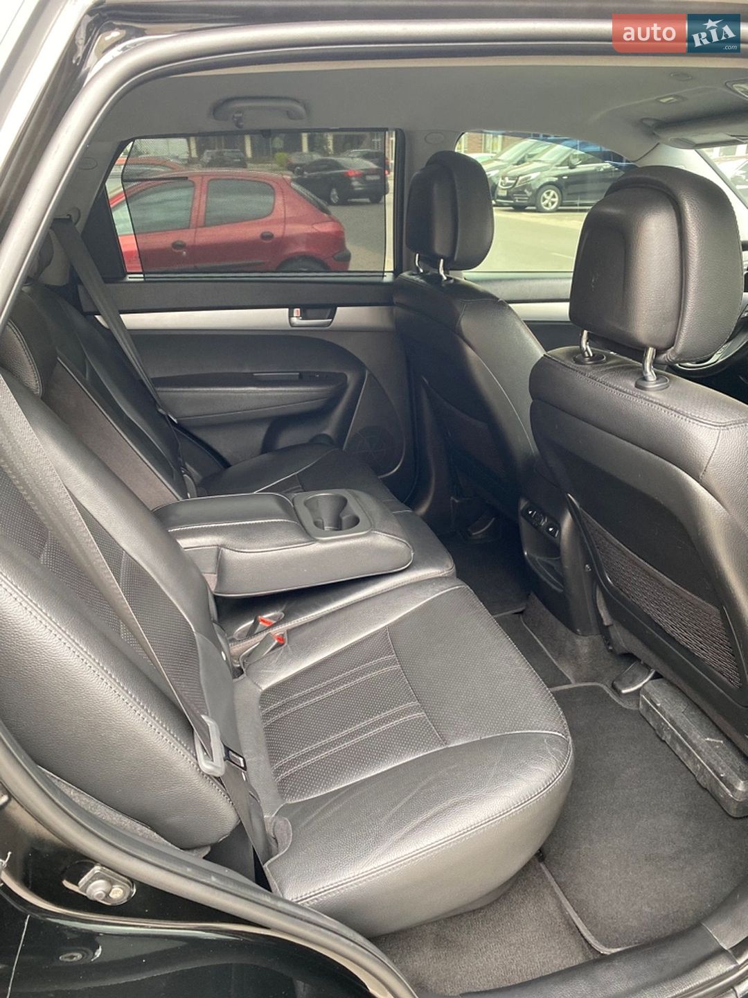 Kia Sorento 2012 VIN KNAKU814DD5361093 фото оголошення 47 з 92