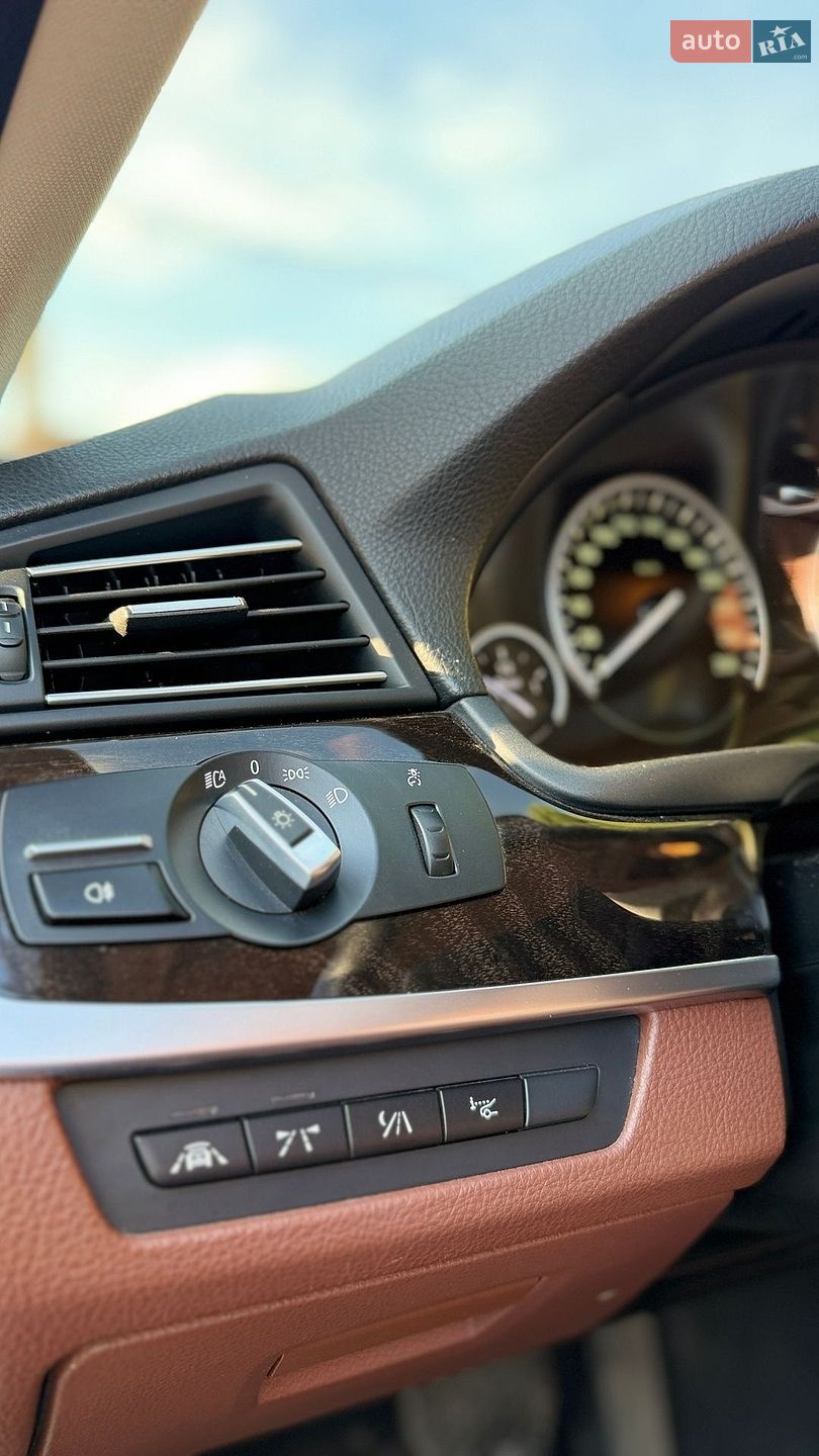 BMW 5 Series 2015 VIN WBA5D31030GV82853 фото оголошення 11 з 23