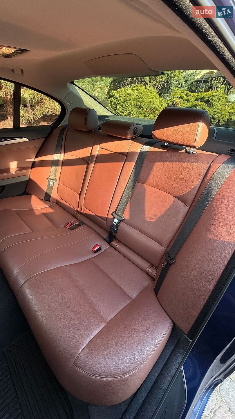 BMW 5 Series 2015 VIN WBA5D31030GV82853 фото оголошення 17 з 23