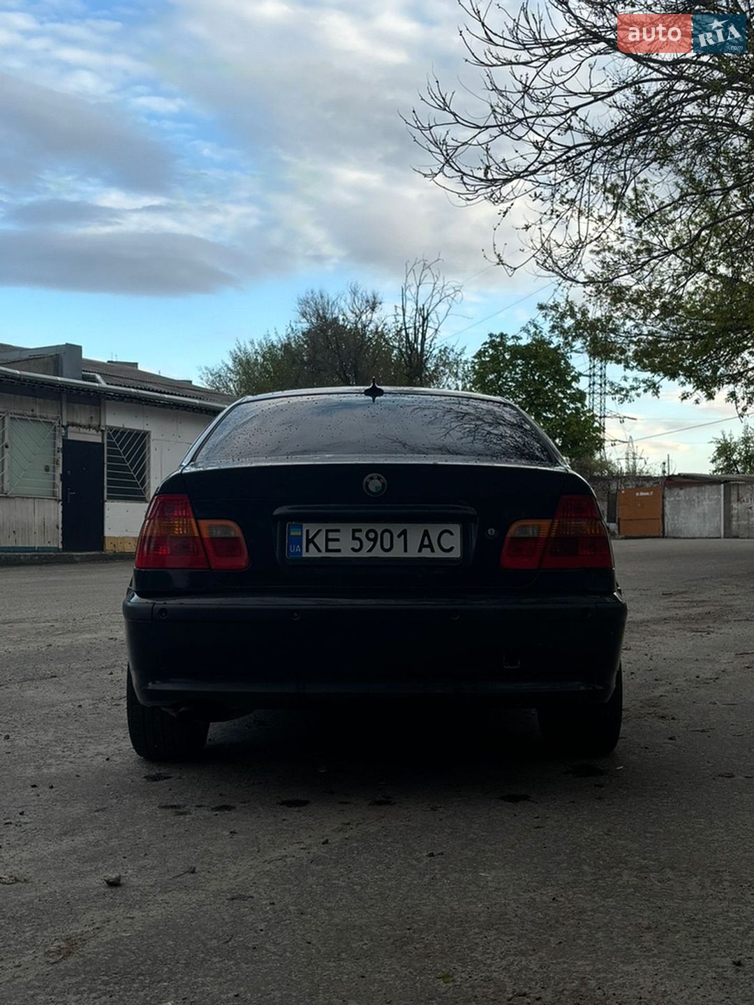 BMW 3 Series 2001 VIN WBAEV11010CH51683 фото оголошення 6 з 8