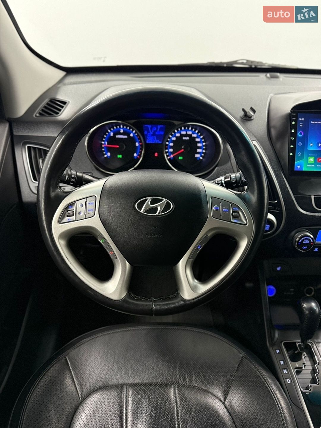 Hyundai Tucson 2012 VIN KMHJU81VBCU499603 фото оголошення 26 з 35