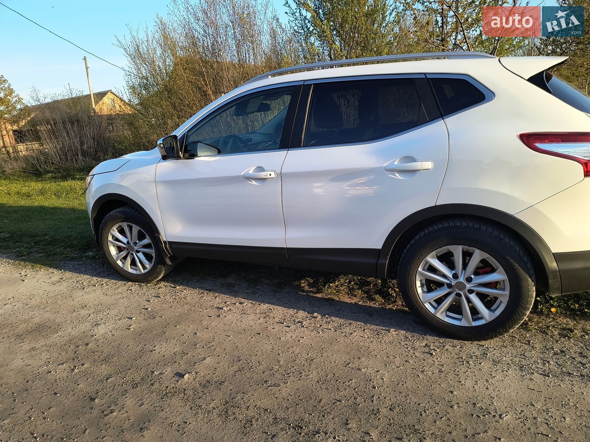 Nissan Qashqai 2015 VIN SJNFAAJ11U1540418 фото оголошення 2 з 24