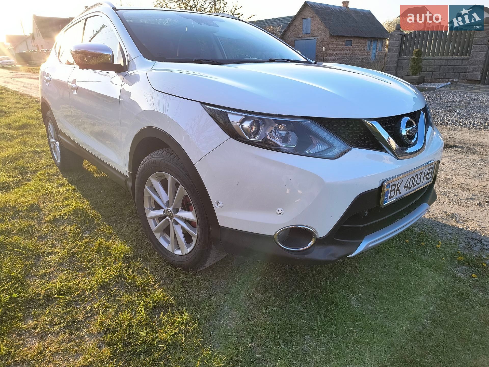 Nissan Qashqai 2015 VIN SJNFAAJ11U1540418 фото оголошення 4 з 24