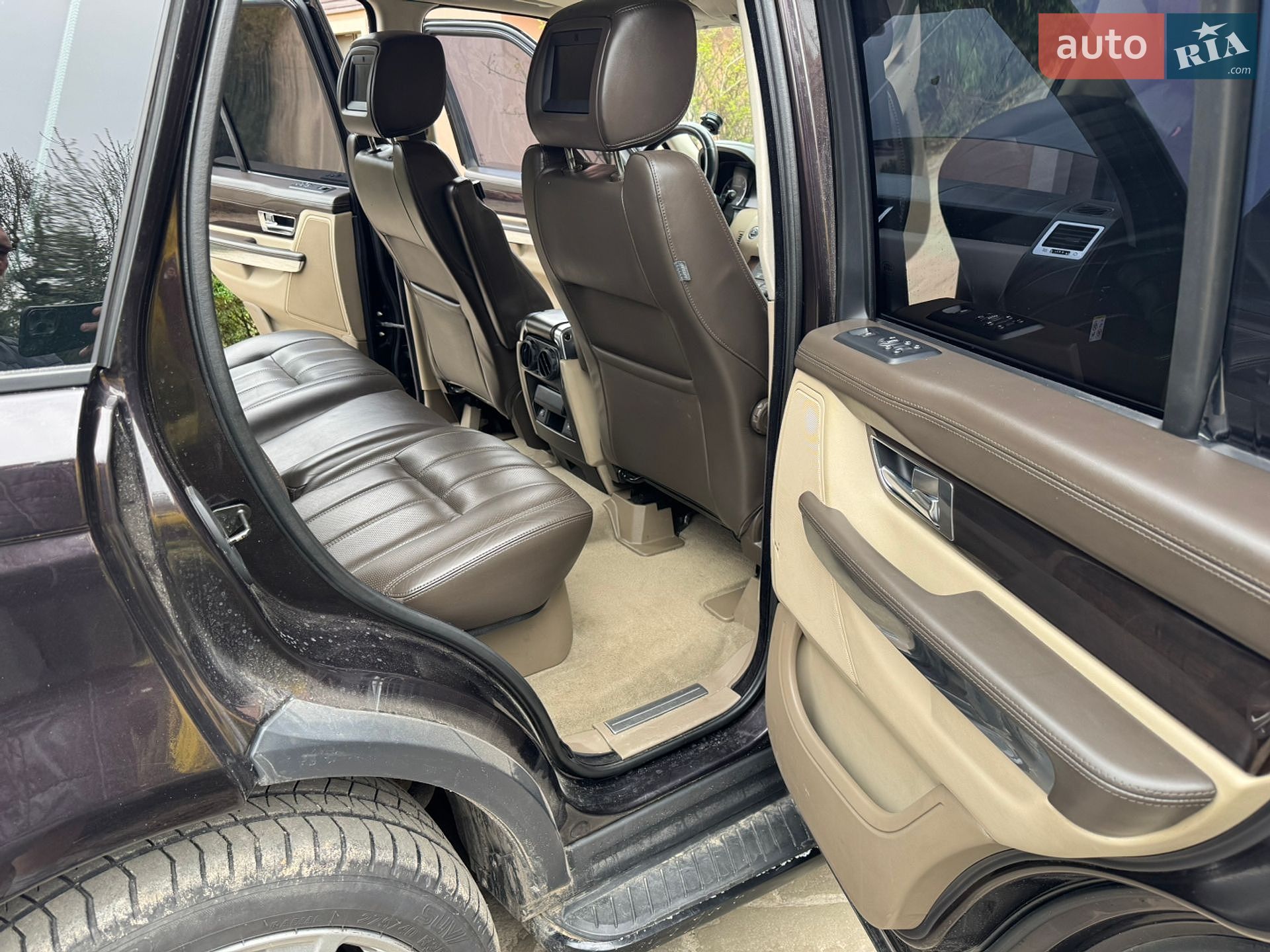 Land Rover Range Rover Sport 2010 VIN SALLSAAE4AA234918 фото оголошення 28 з 31