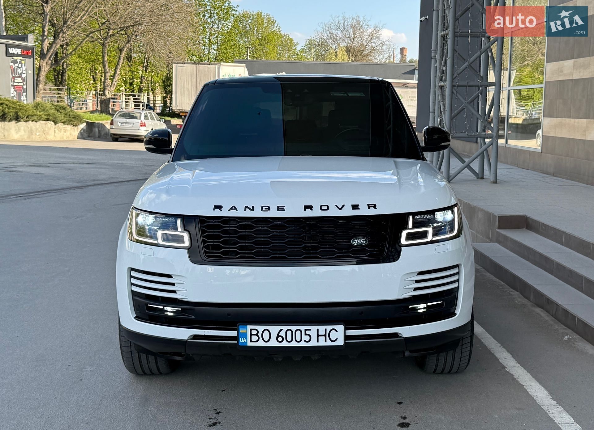 Land Rover Range Rover 2018 VIN SALGS2RE5JA515499 фото оголошення 15 з 37