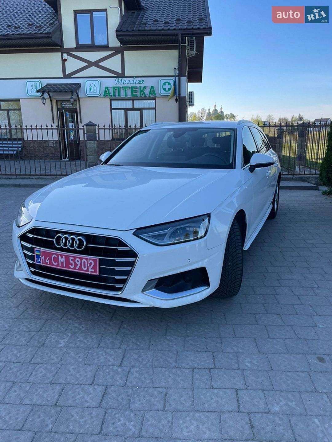 Audi A4 2021 VIN WAUZZZF49NA006468 фото оголошення 2 з 25