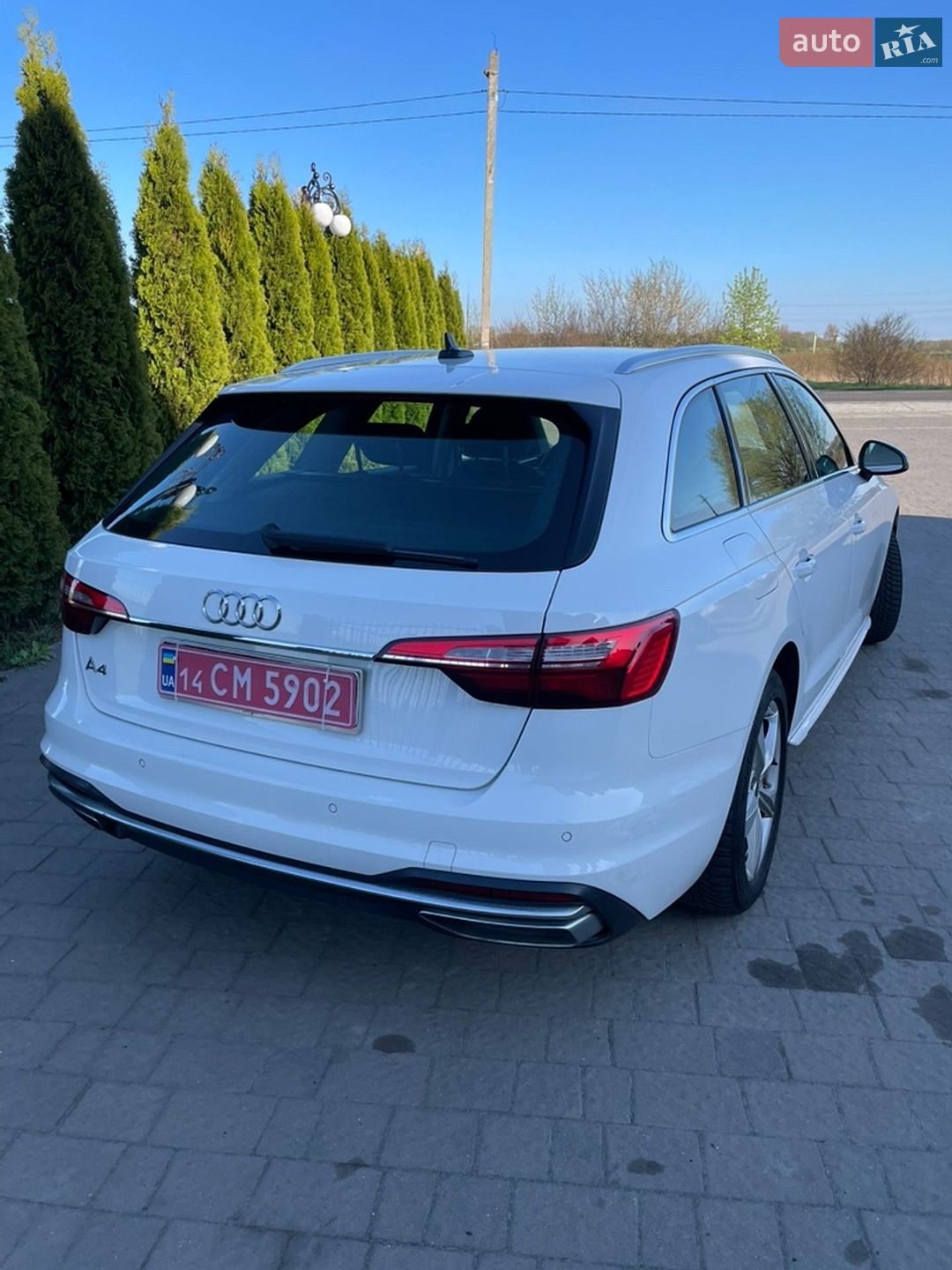 Audi A4 2021 VIN WAUZZZF49NA006468 фото оголошення 10 з 25