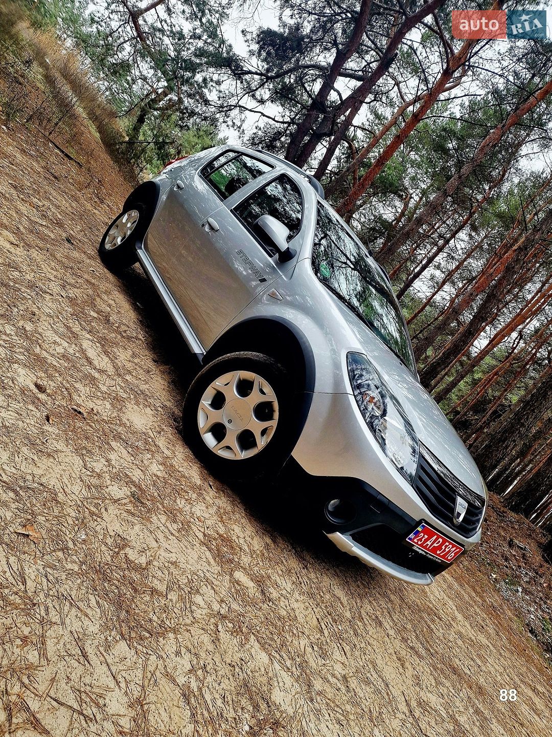 Dacia Sandero StepWay 2010 VIN UU1BSDAFK41763336 фото оголошення 2 з 105