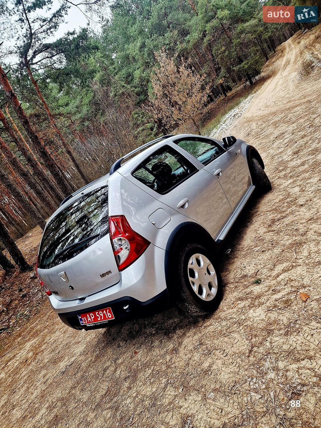 Dacia Sandero StepWay 2010 VIN UU1BSDAFK41763336 фото оголошення 9 з 105