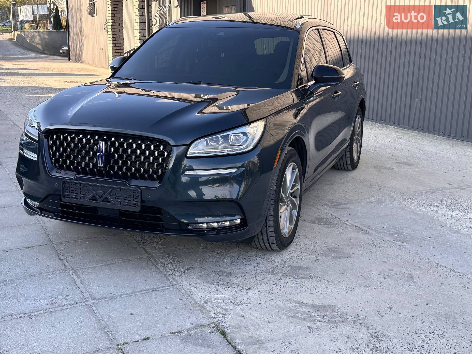 Lincoln Corsair 2022 VIN 5LMTJ5DZ6NUL09187 фото оголошення 4 з 57