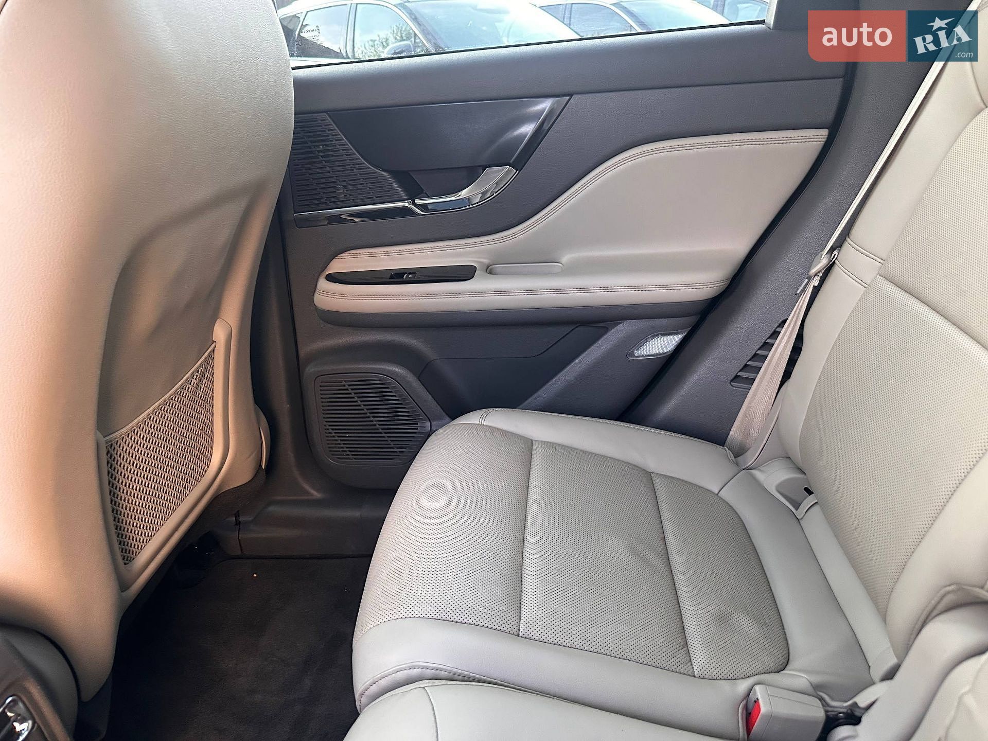 Lincoln Corsair 2022 VIN 5LMTJ5DZ6NUL09187 фото оголошення 46 з 57