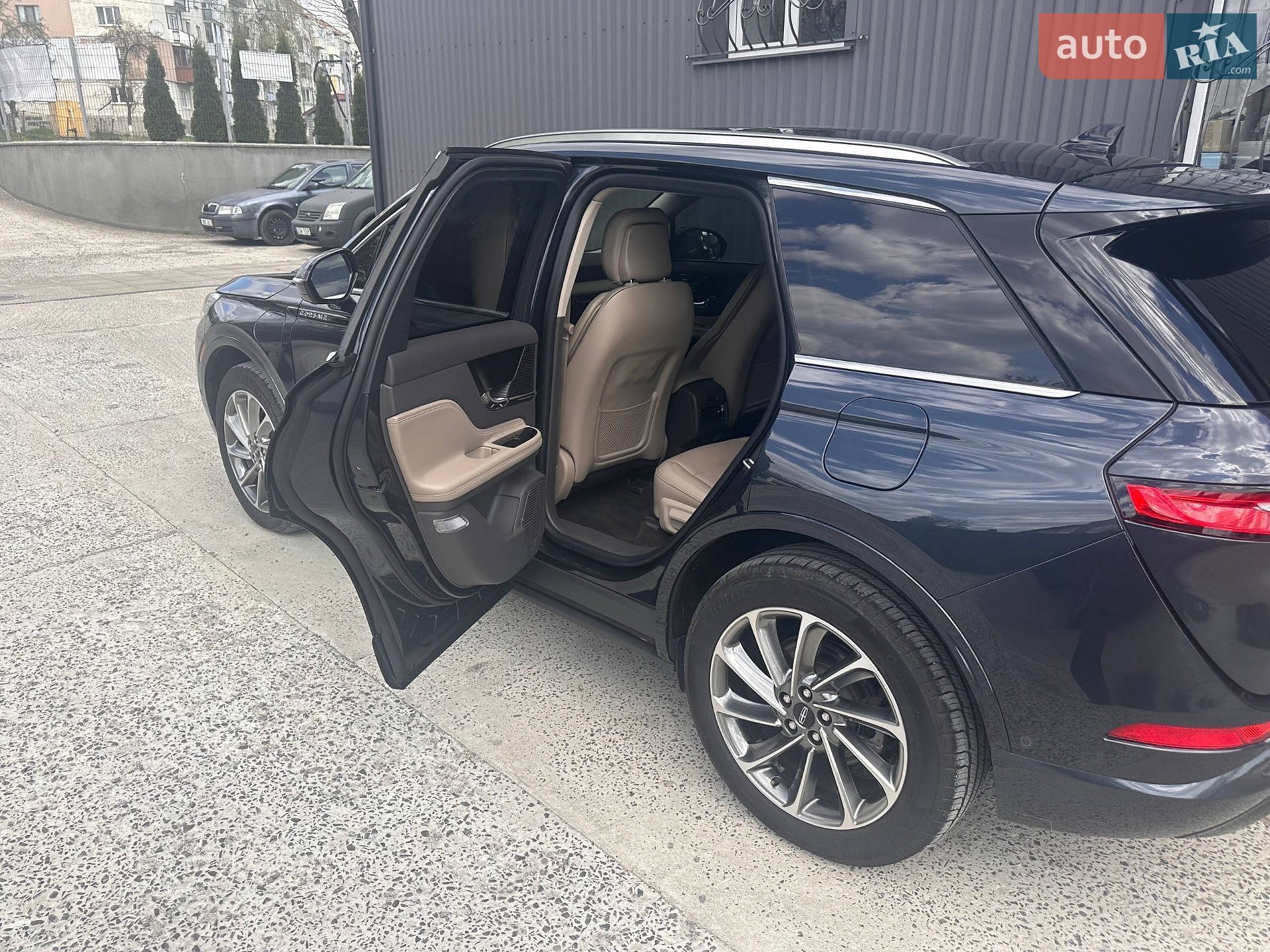 Lincoln Corsair 2022 VIN 5LMTJ5DZ6NUL09187 фото оголошення 53 з 57