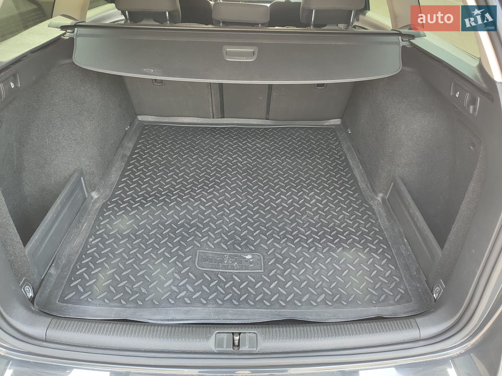 Volkswagen Passat 2012 VIN WVWZZZ3CZCE116832 фото оголошення 28 з 46