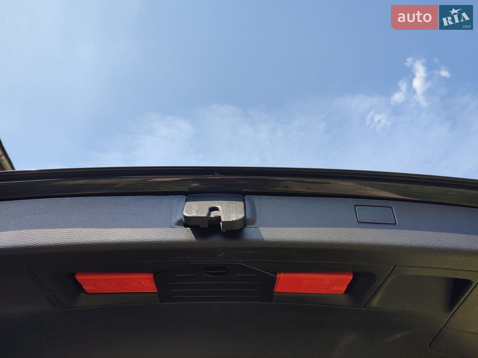 Volkswagen Passat 2012 VIN WVWZZZ3CZCE116832 фото оголошення 41 з 46