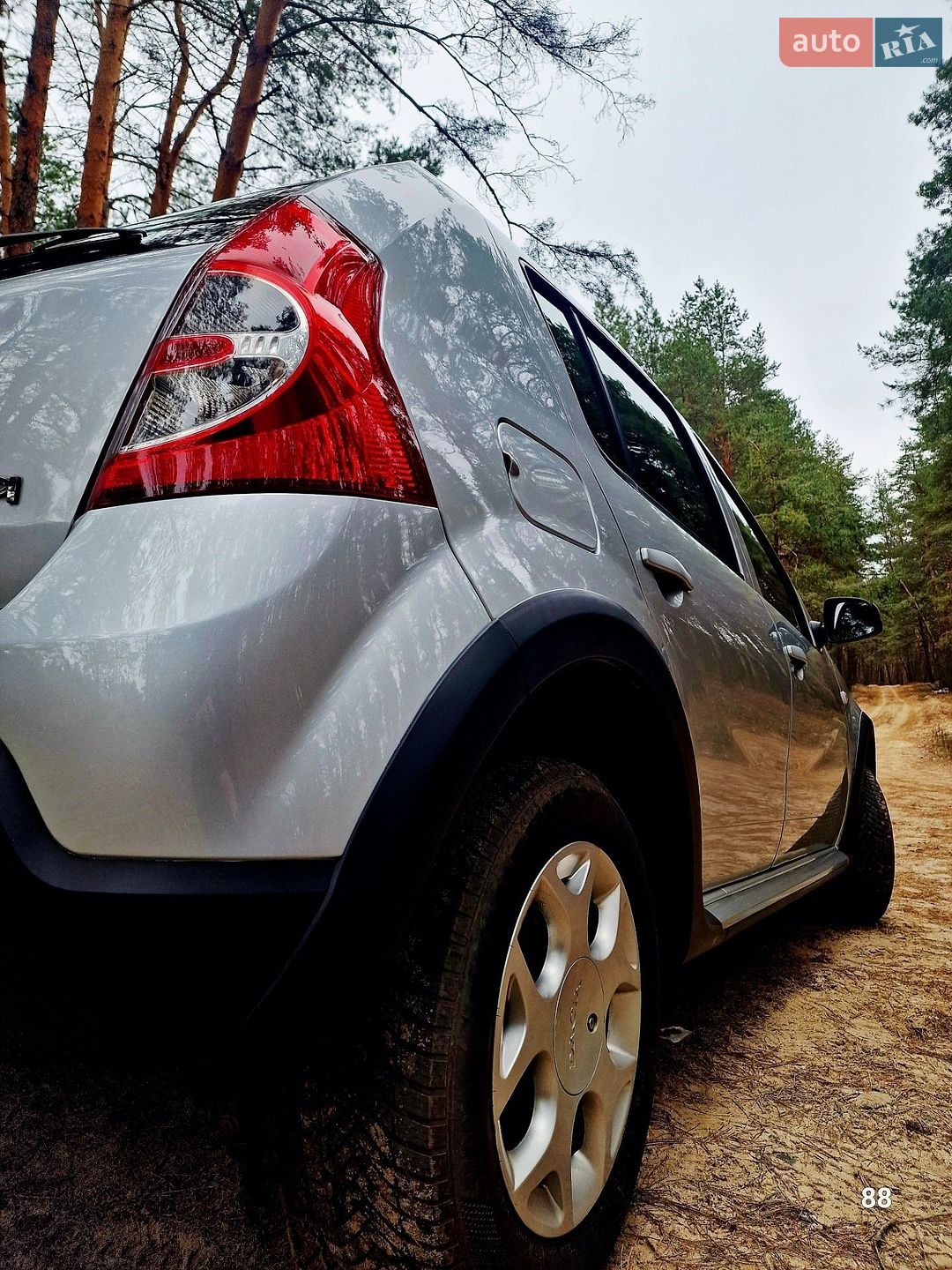 Dacia Sandero StepWay 2010 VIN UU1BSDAFK41763336 фото оголошення 31 з 105