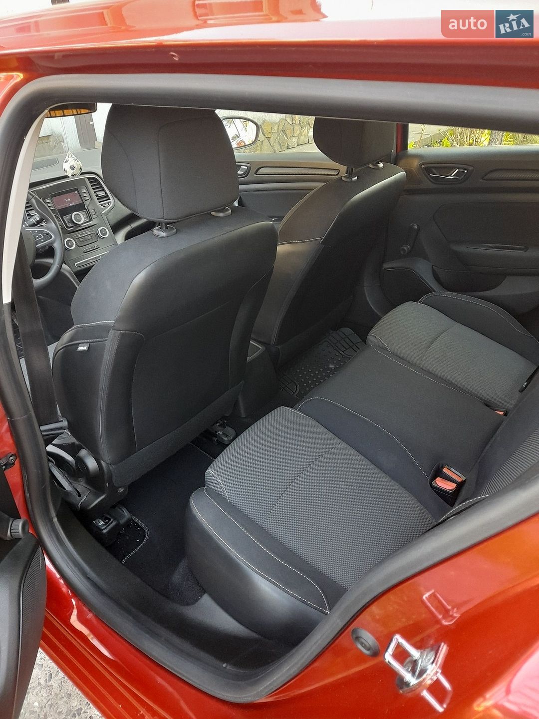 Renault Megane 2017 VIN VF1RFB00358889885 фото оголошення 36 з 47