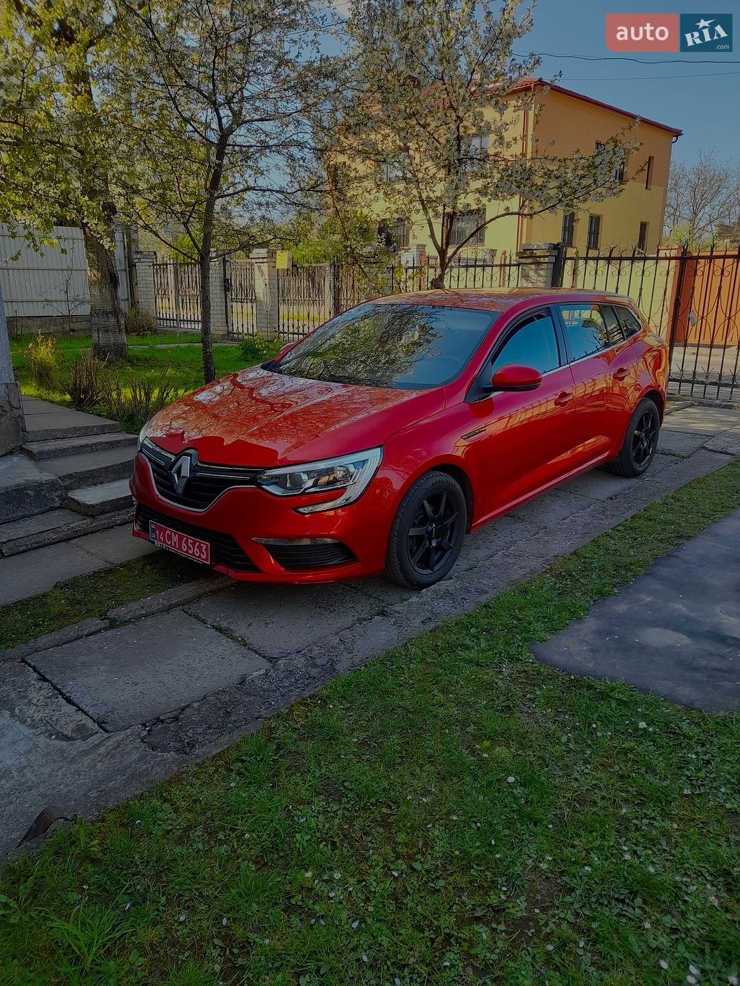 Renault Megane 2017 VIN VF1RFB00358889885 фото оголошення 42 з 47