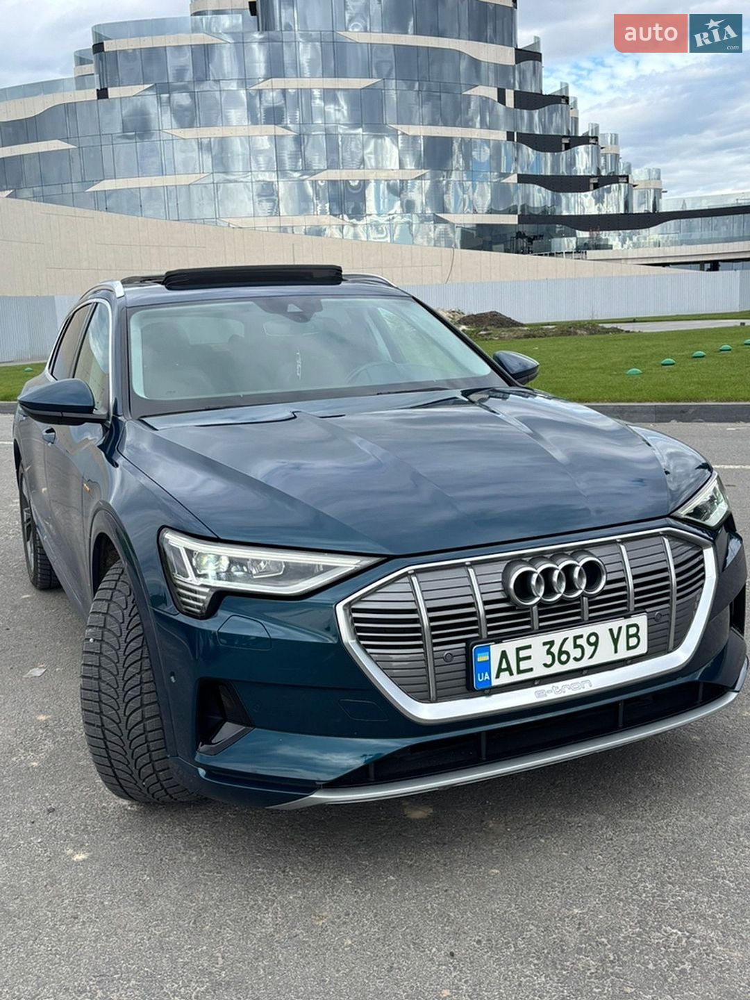 Audi e-tron 2019 VIN WAUZZZGE5LB016512 фото оголошення 64 з 130