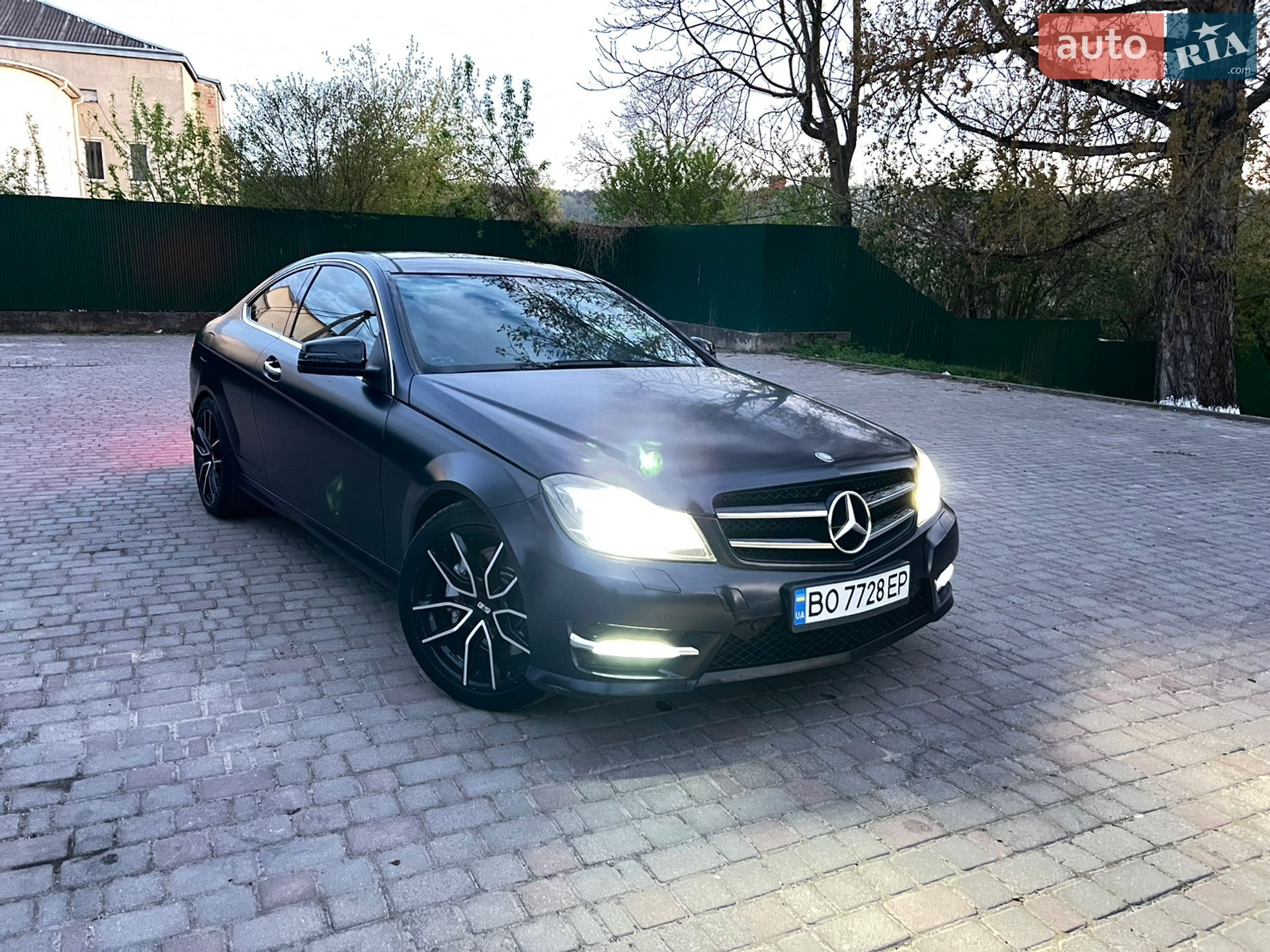 Mercedes-Benz C-Class 2012 VIN WDD2043471F973067 фото оголошення 2 з 45
