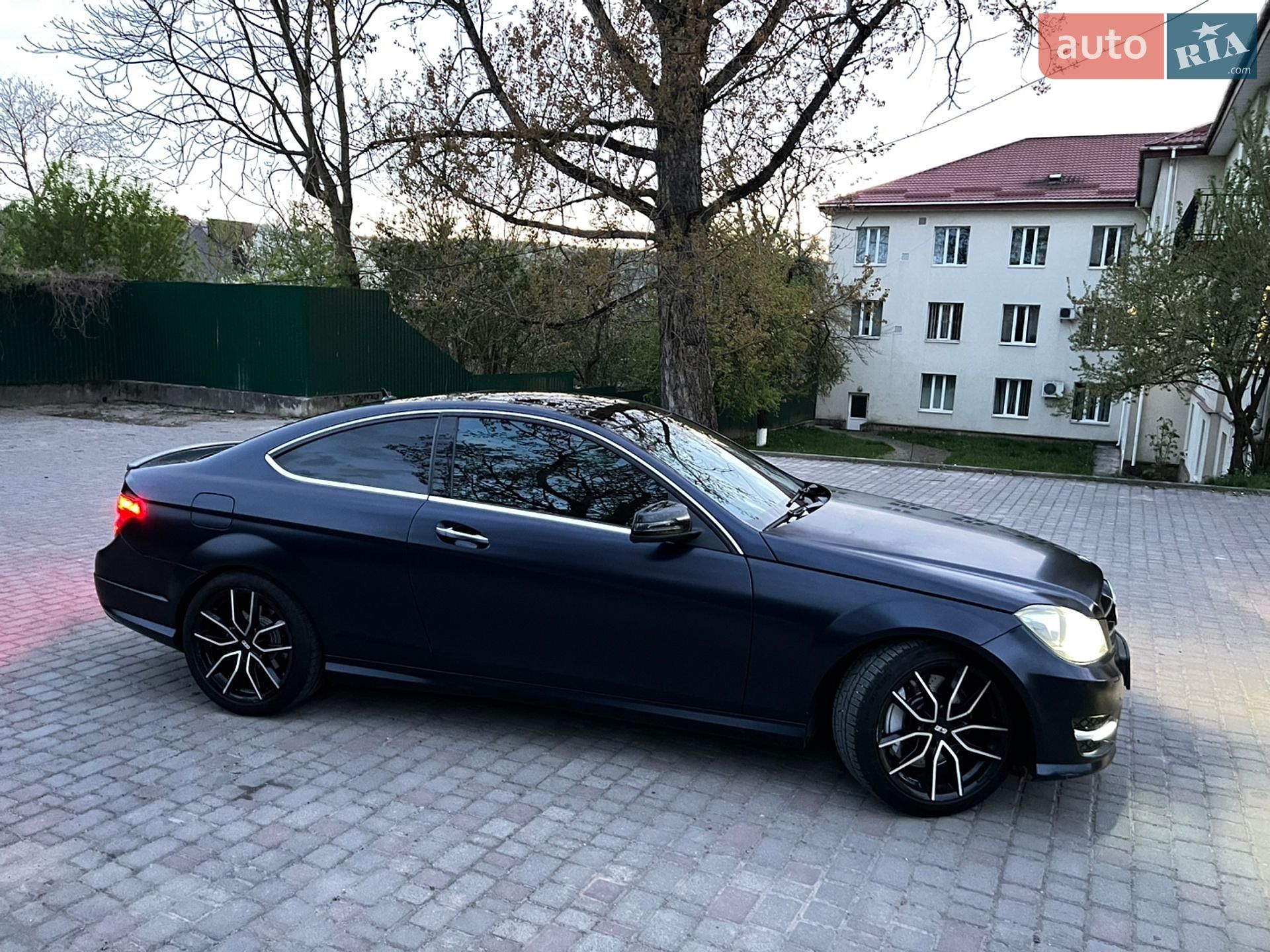 Mercedes-Benz C-Class 2012 VIN WDD2043471F973067 фото оголошення 14 з 45