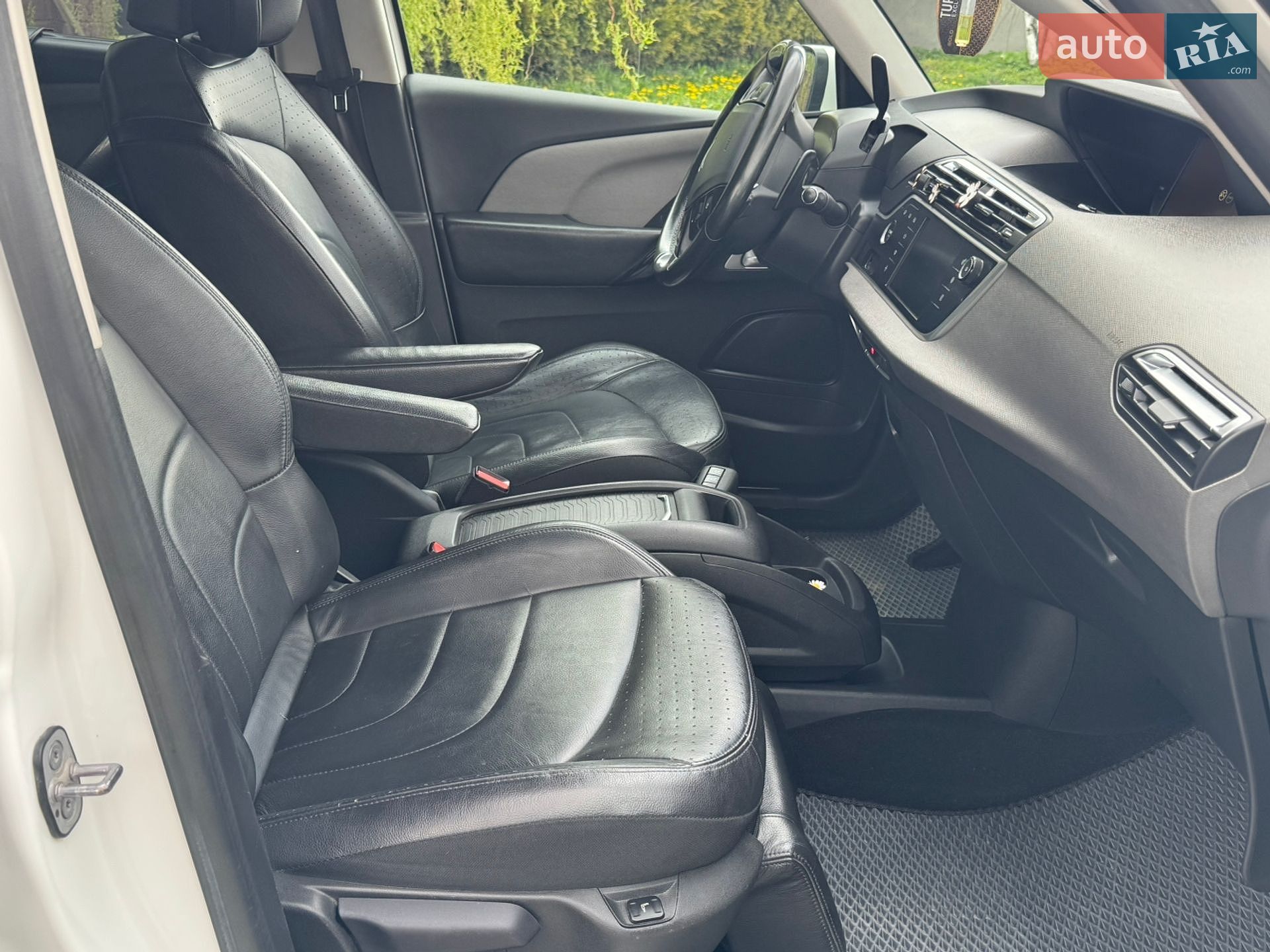 Citroen C4 Picasso 2014 VIN VF73AAHXTEJ845642 фото оголошення 27 з 29