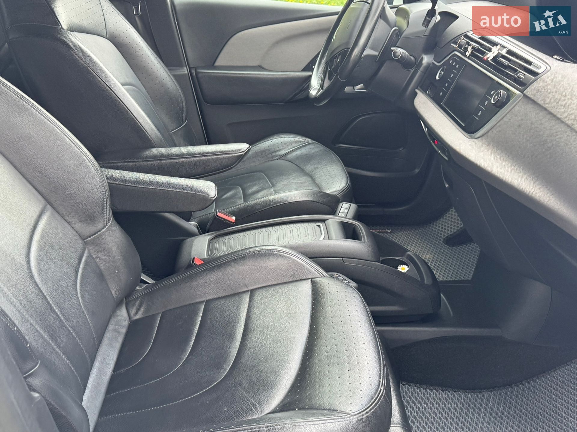 Citroen C4 Picasso 2014 VIN VF73AAHXTEJ845642 фото оголошення 28 з 29