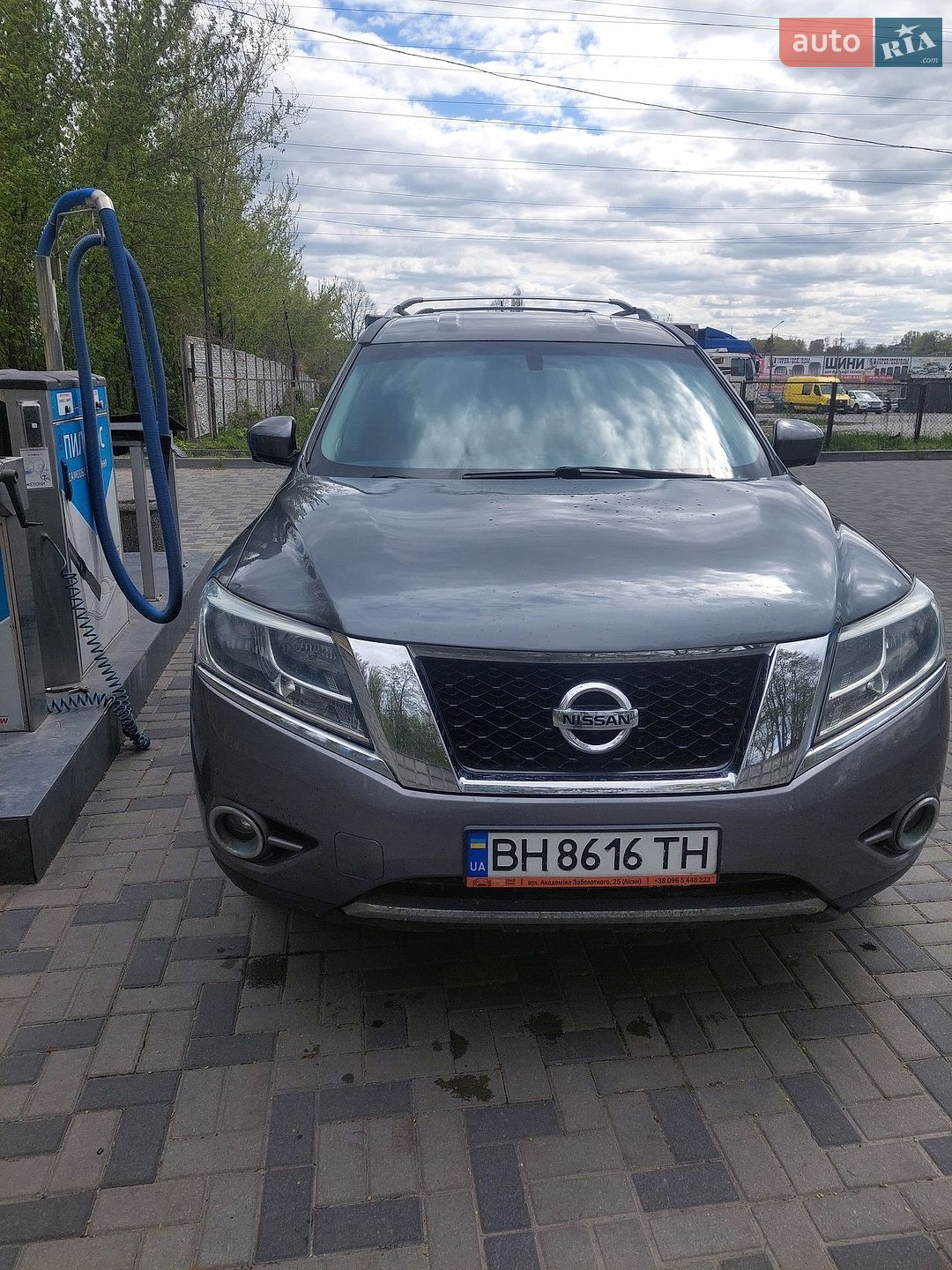 Nissan Pathfinder 2015 VIN 5N1AR2MM3FC682880 фото оголошення 2 з 10