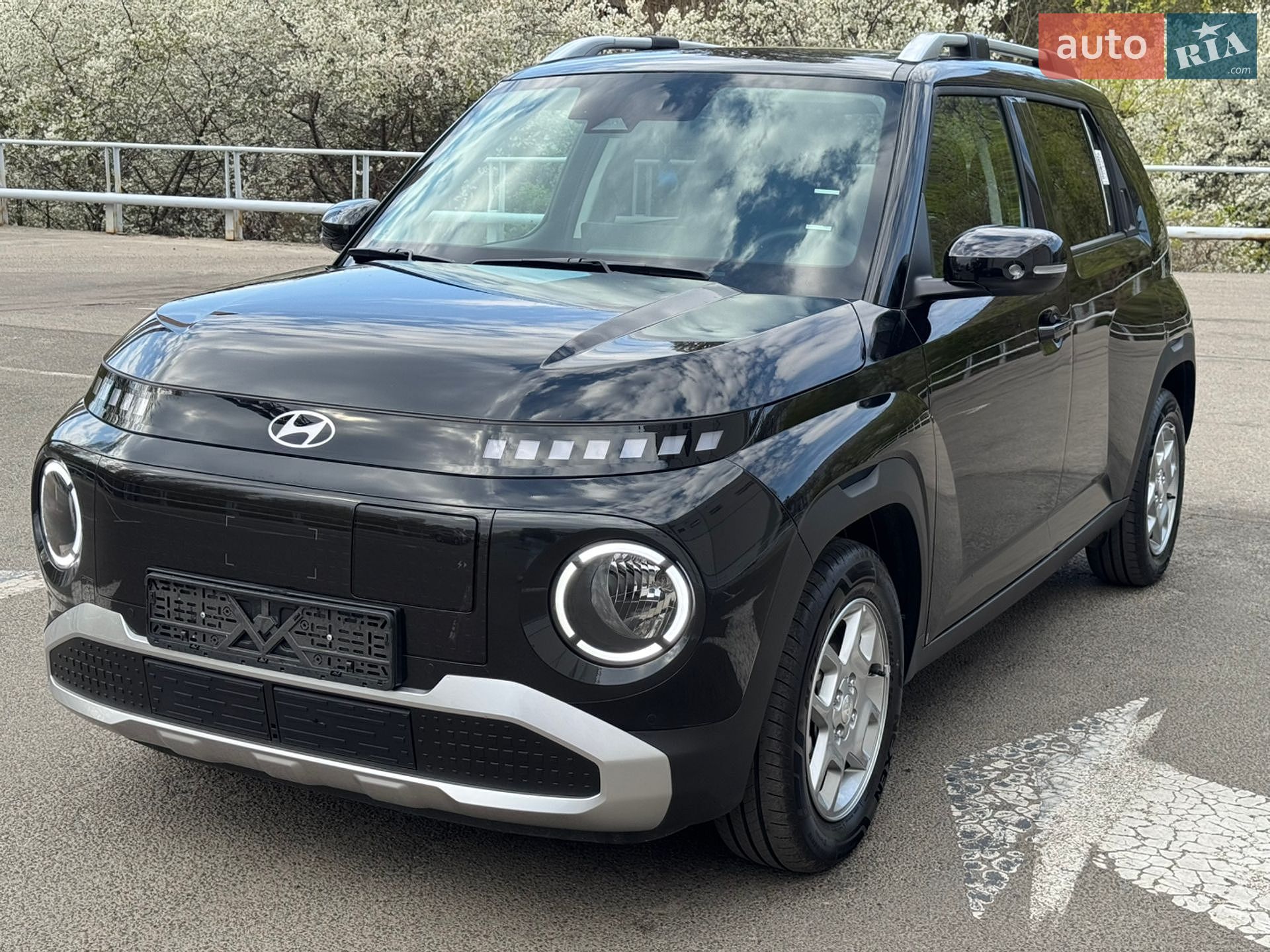 Hyundai Inster EV 2025 VIN KMHB55125SW017623 фото оголошення 2 з 60