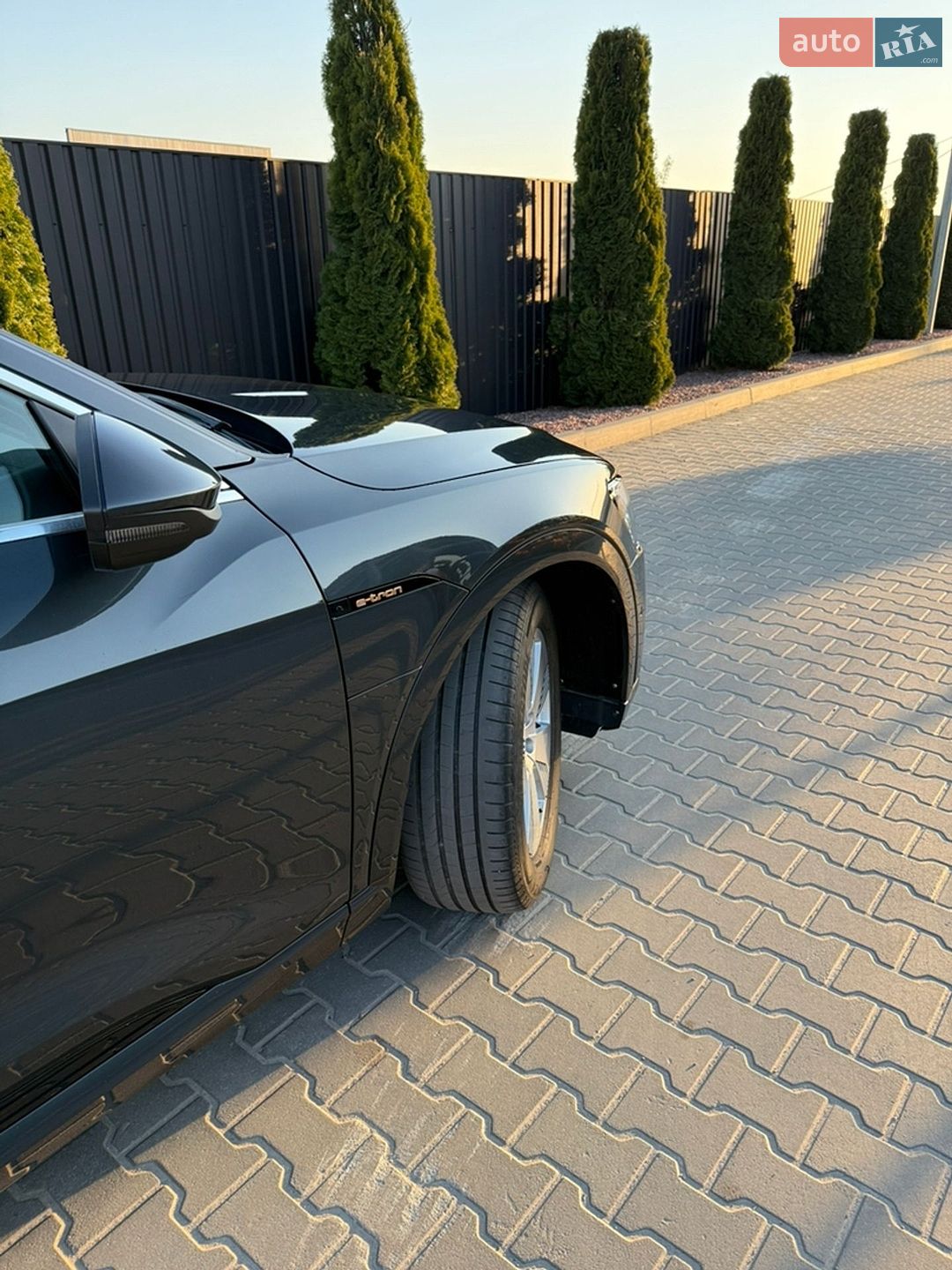 Audi e-tron 2019 VIN WAUZZZGE3LB016492 фото оголошення 26 з 50