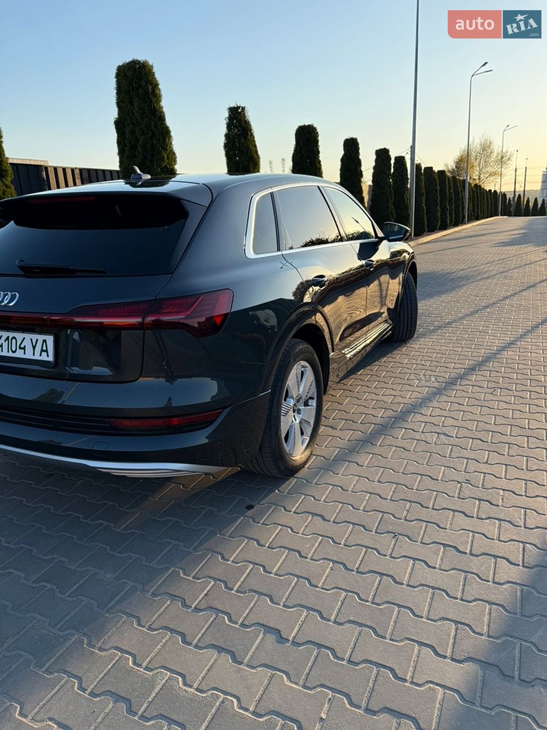 Audi e-tron 2019 VIN WAUZZZGE3LB016492 фото оголошення 16 з 50
