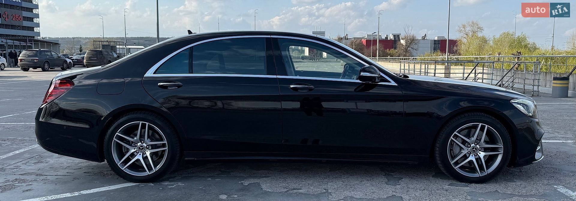 Mercedes-Benz S-Class 2020 VIN W1K2221351A569532 фото оголошення 5 з 9