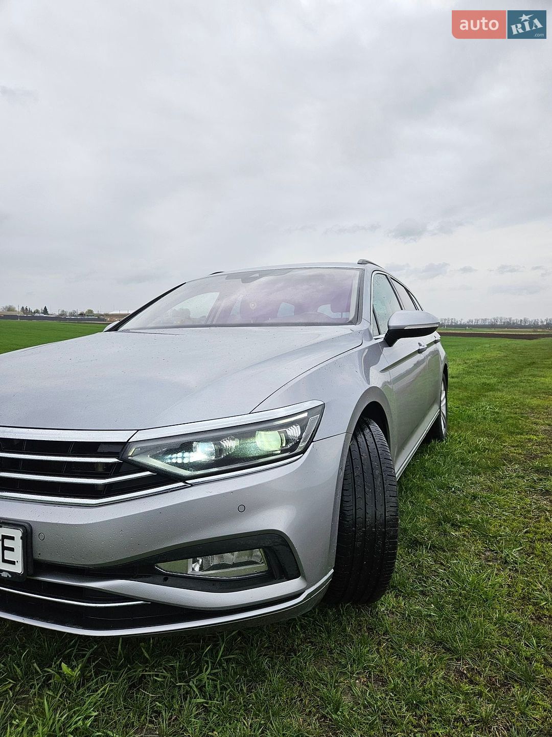 Volkswagen Passat 2020 VIN WVWZZZ3CZLE099488 фото оголошення 10 з 15