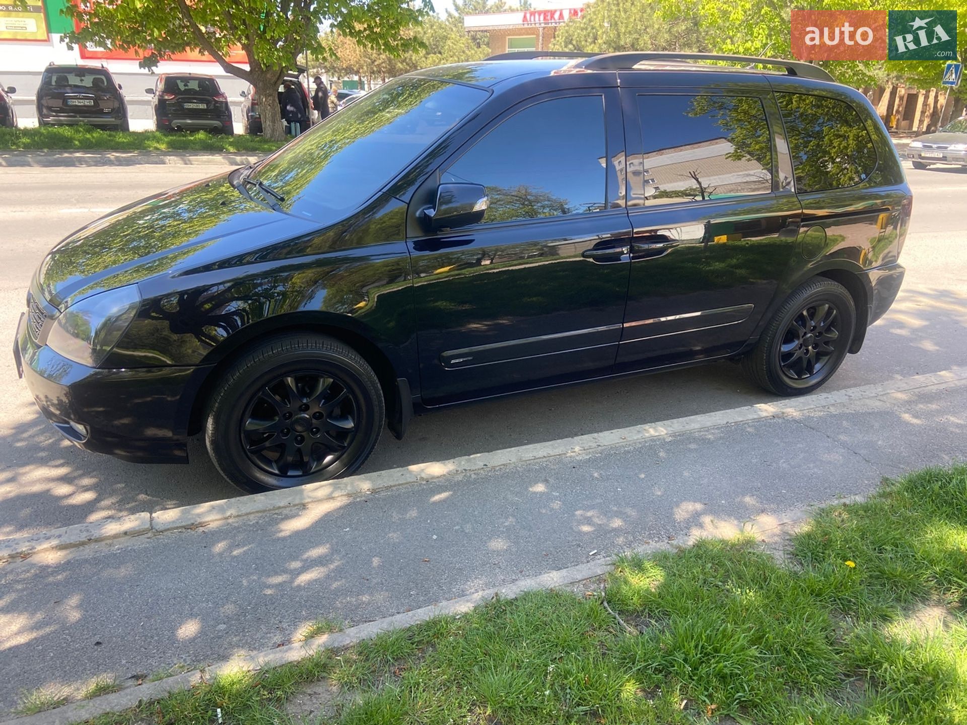Kia Carnival 2011 VIN KNAMH816BB6418078 фото оголошення 3 з 21