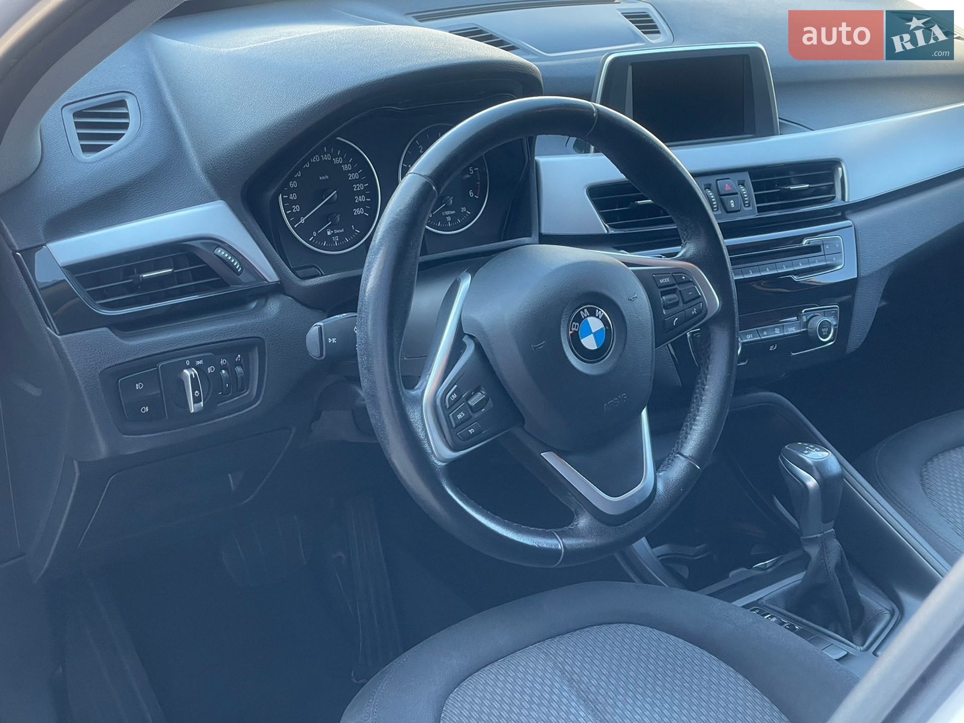 BMW X1 2015 VIN WBAHT710905E08369 фото оголошення 17 з 28