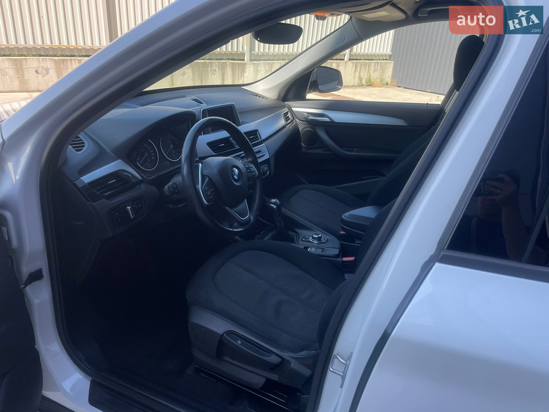 BMW X1 2015 VIN WBAHT710905E08369 фото оголошення 19 з 28