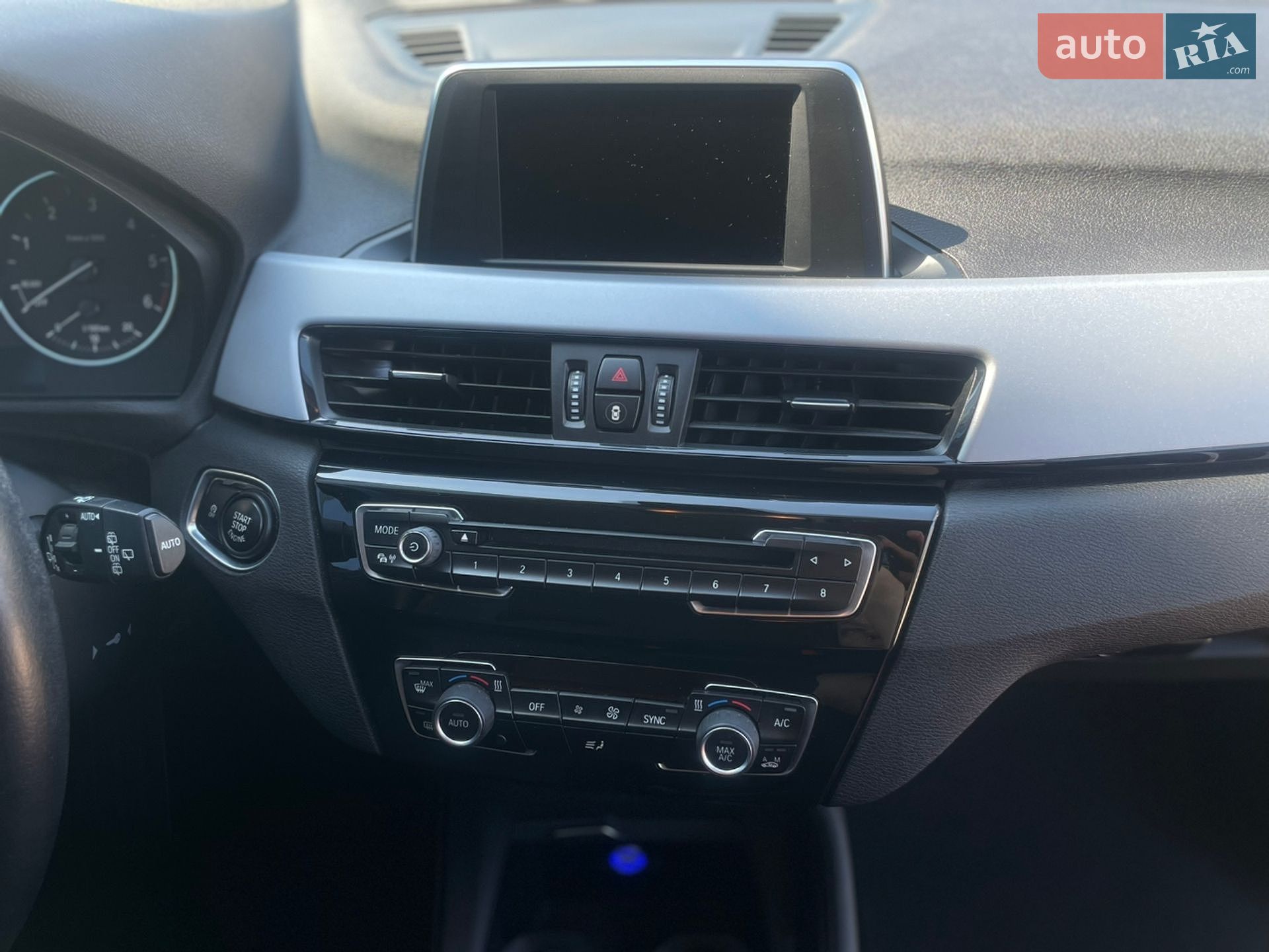 BMW X1 2015 VIN WBAHT710905E08369 фото оголошення 24 з 28