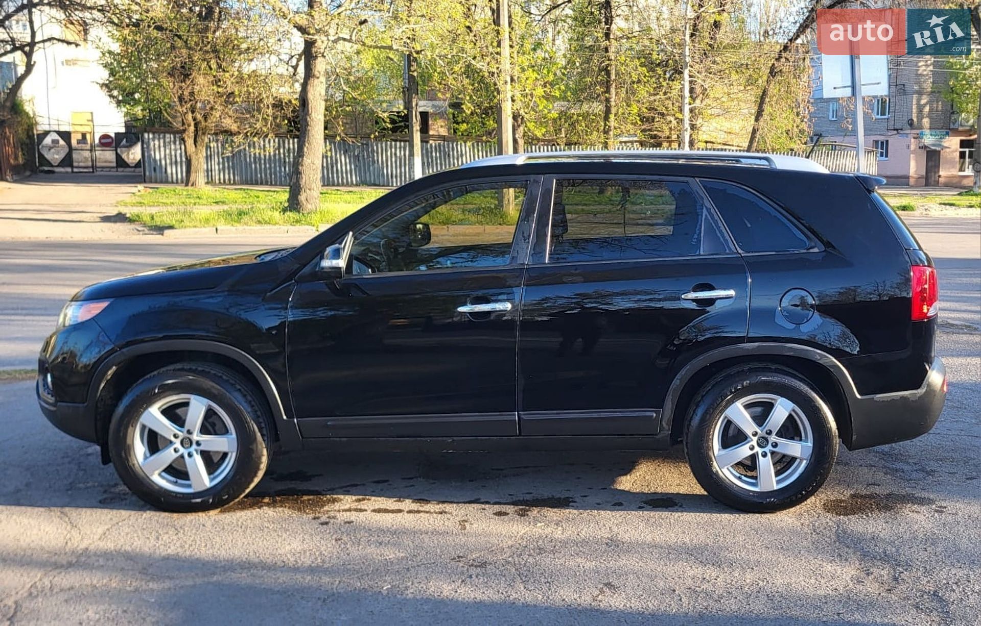 Kia Sorento 2011 VIN KNAKU814DC5201582 фото оголошення 35 з 38