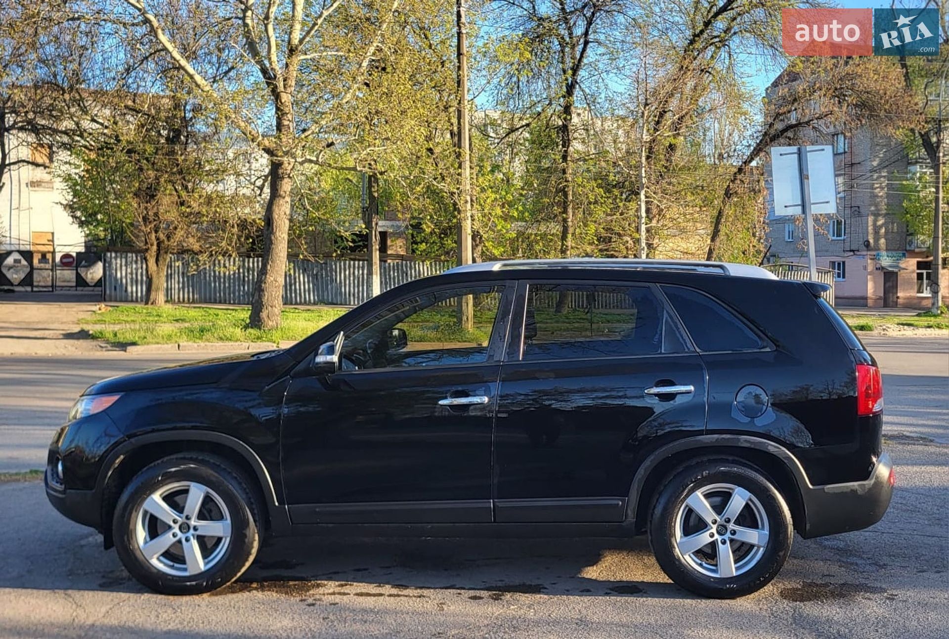 Kia Sorento 2011 VIN KNAKU814DC5201582 фото оголошення 38 з 38