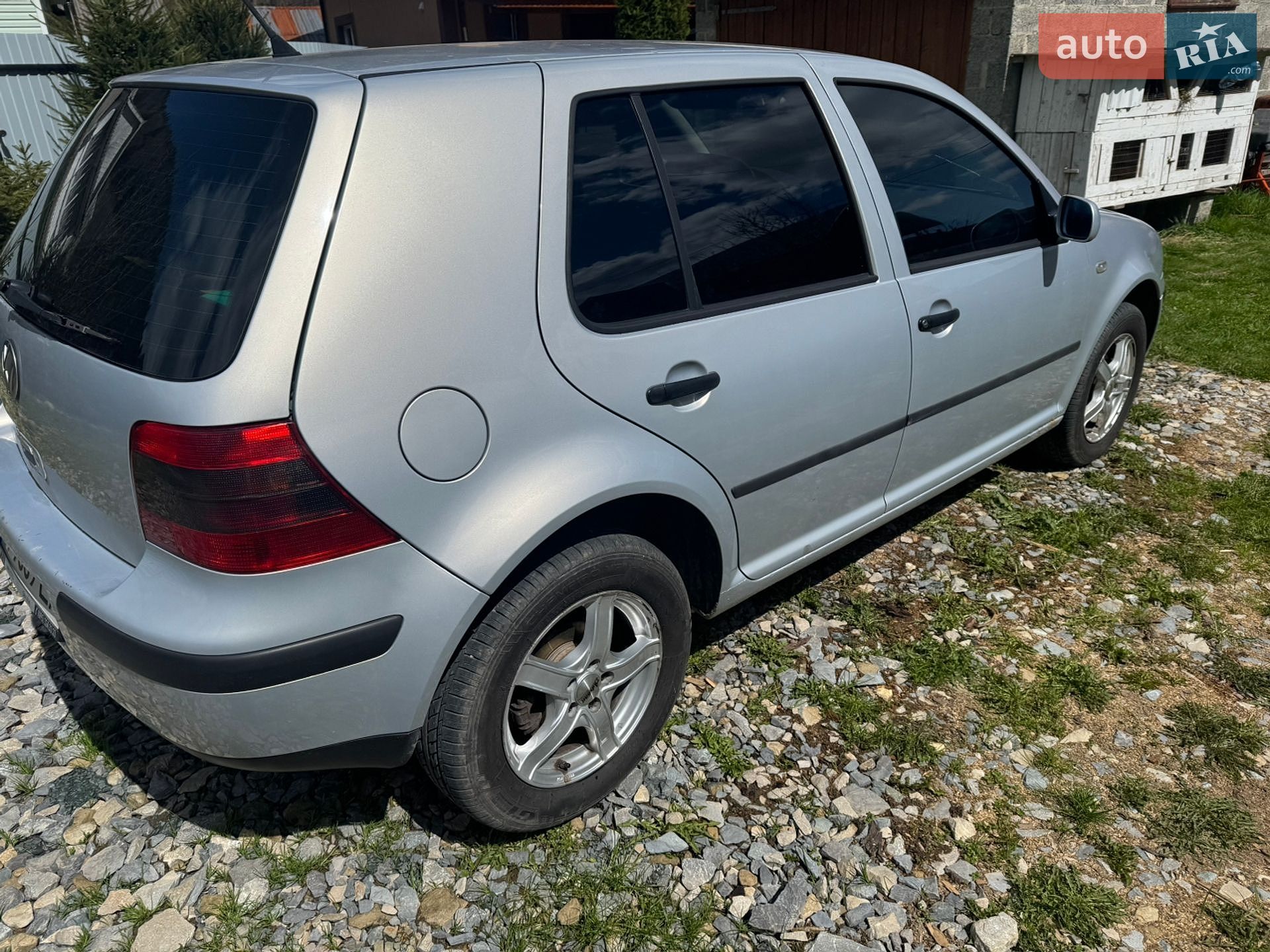 Volkswagen Golf 2000 VIN WVWZZZ1JZYW715411 фото оголошення 6 з 22