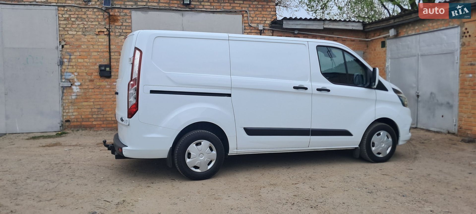 Ford Transit Custom 2019 VIN WF0YXXTTGYKD19812 фото оголошення 15 з 64
