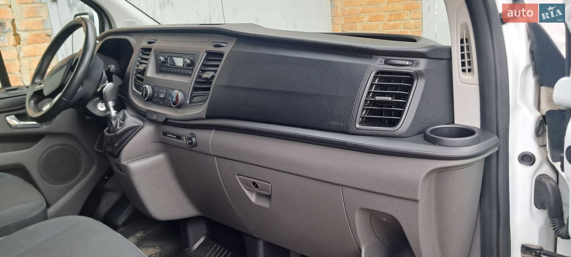 Ford Transit Custom 2019 VIN WF0YXXTTGYKD19812 фото оголошення 47 з 64