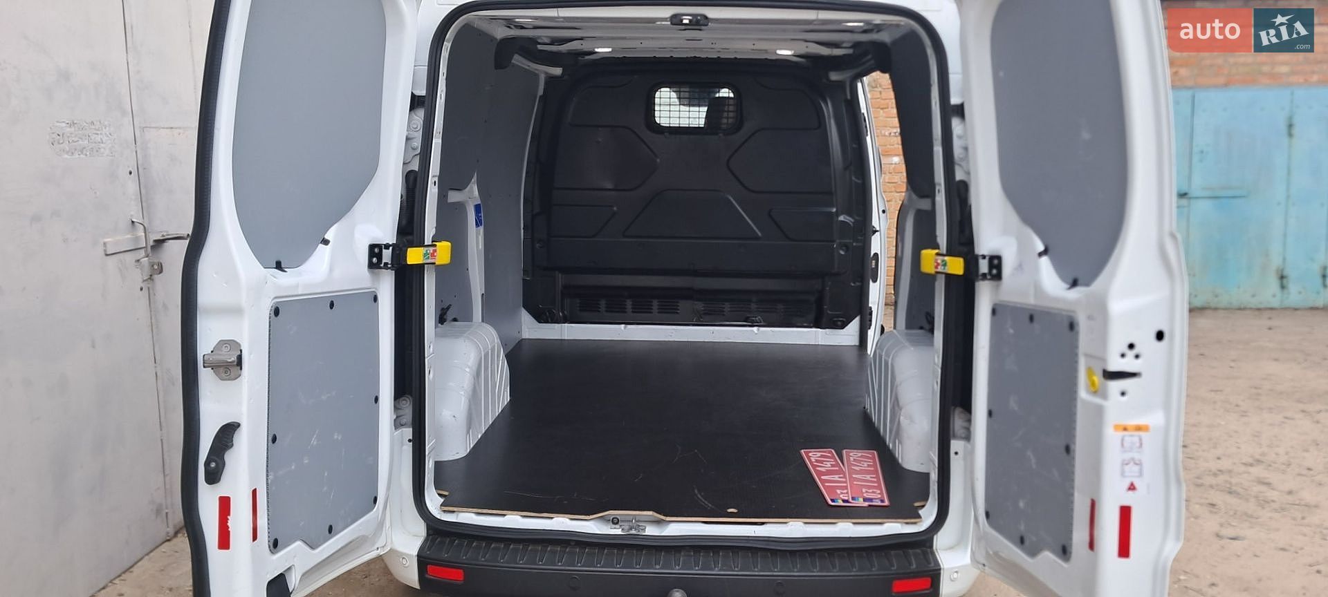 Ford Transit Custom 2019 VIN WF0YXXTTGYKD19812 фото оголошення 60 з 64