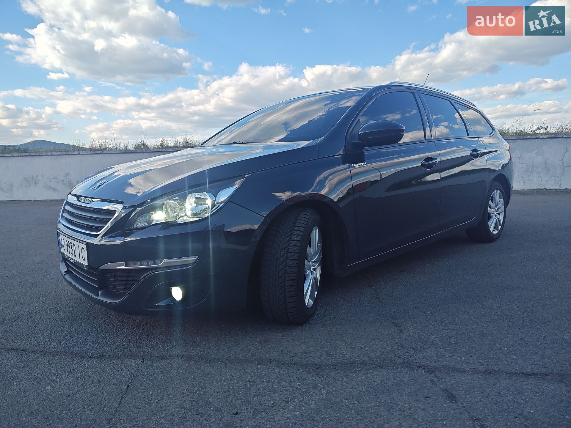 Peugeot 308 2016 VIN VF3LJAHXWGS063778 фото оголошення 8 з 28