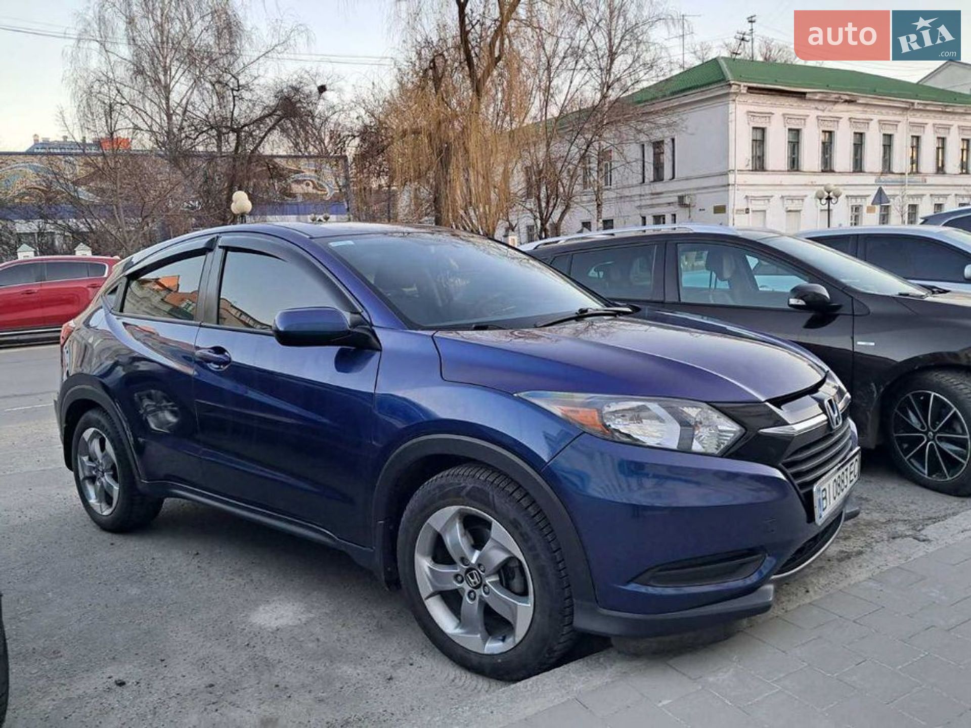 Honda HR-V 2017 VIN 3CZRU6H36HG700510 фото оголошення 5 з 21
