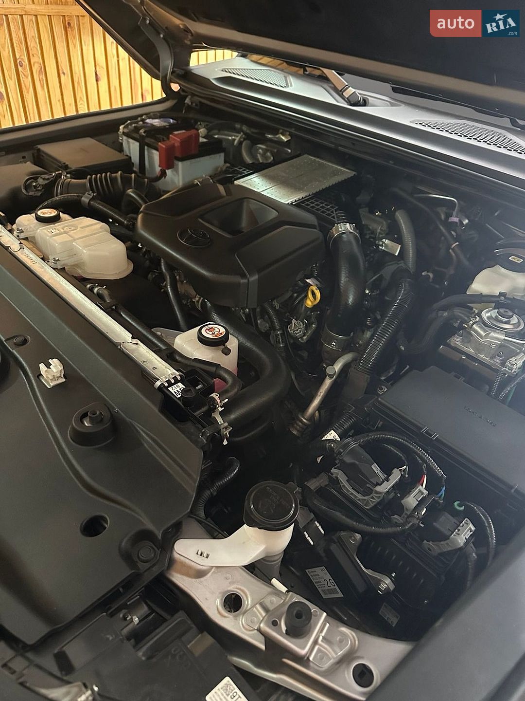 Toyota Land Cruiser Prado 2024 VIN JTEAR3AJ00K009266 фото оголошення 14 з 23