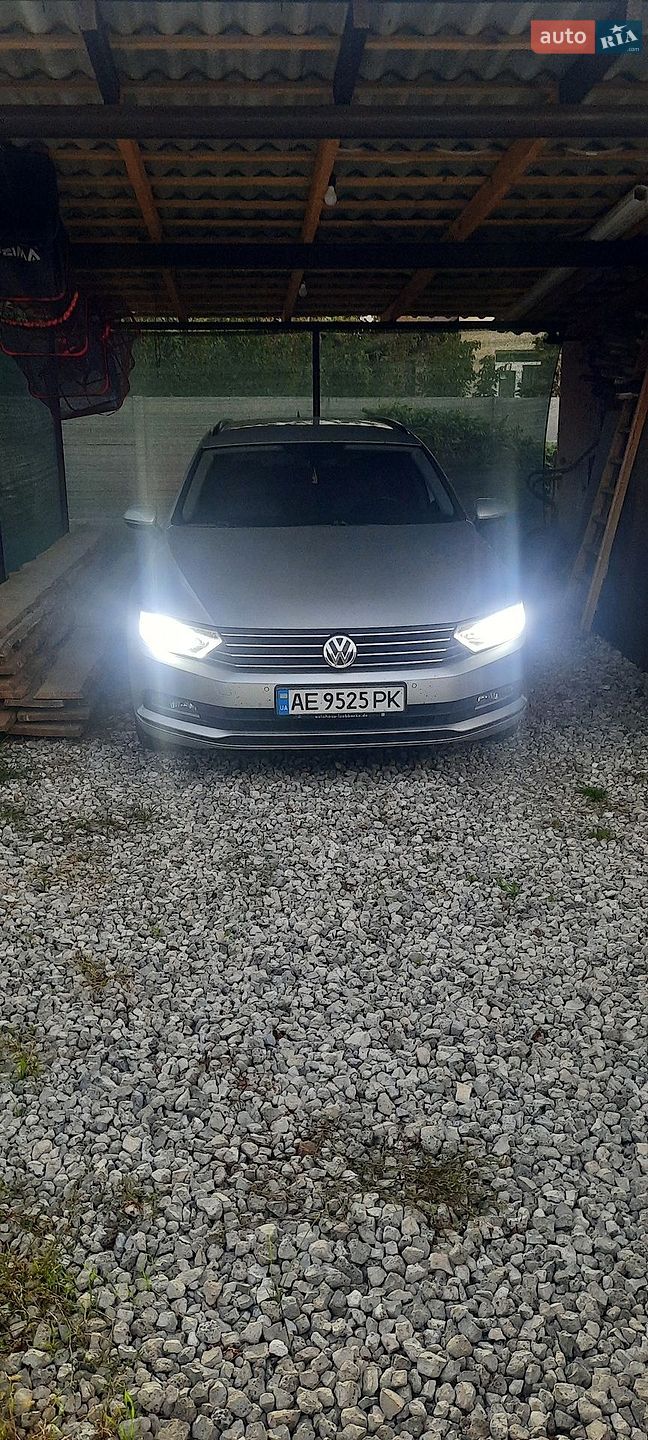 Volkswagen Passat 2015 VIN WVWZZZ3CZGE020760 фото оголошення 20 з 29