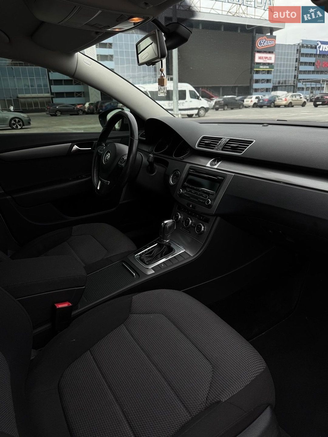 Volkswagen Passat 2012 VIN WVWZZZ3CZDP018527 фото оголошення 10 з 17