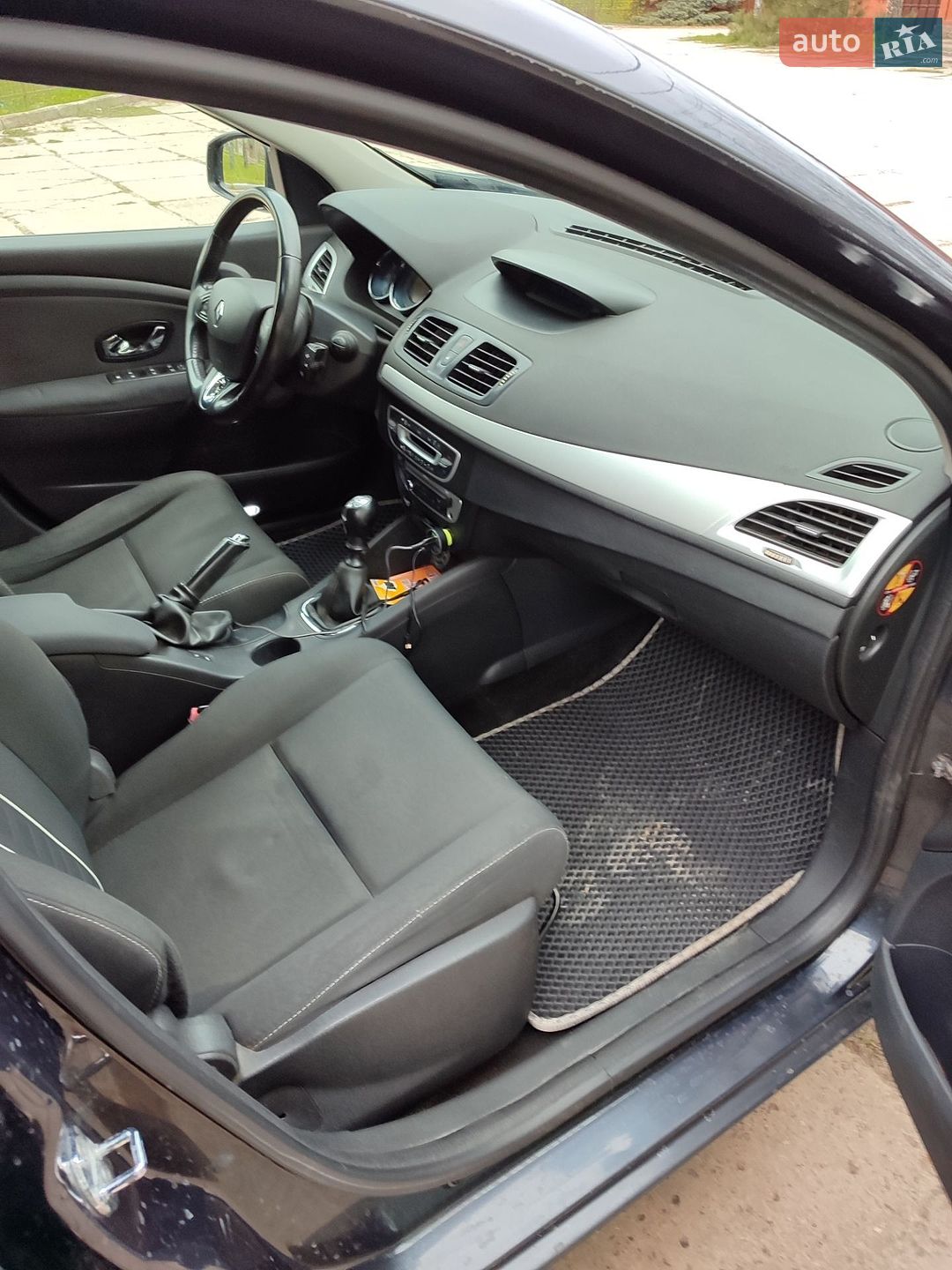 Renault Megane 2013 VIN VF1KZ1G0249221180 фото оголошення 9 з 13