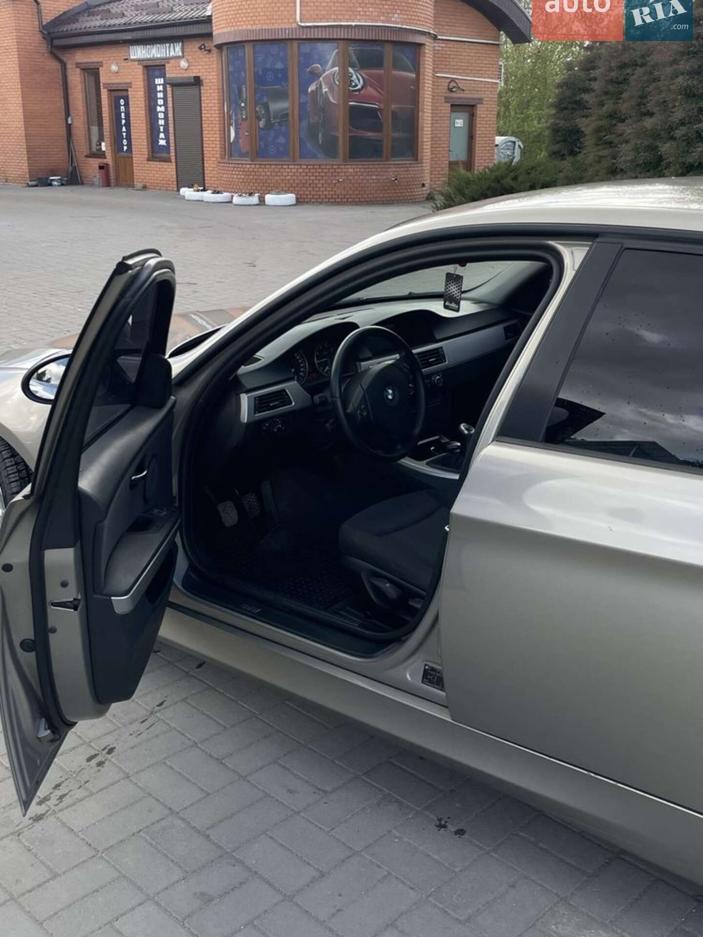 BMW 3 Series 2007 VIN WBAVA51070KV29624 фото оголошення 5 з 13
